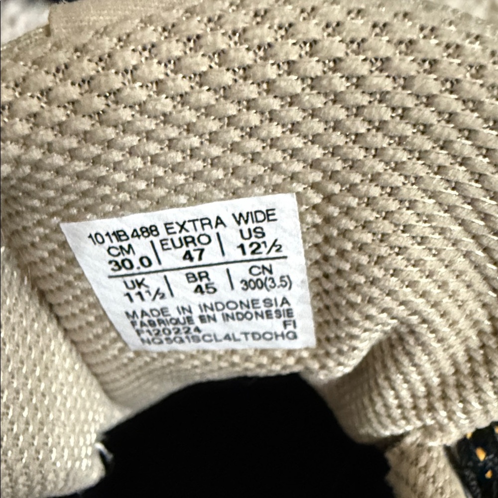 Men's ASICS Gel Venture 9 Sneakers - Picture 7 of 8